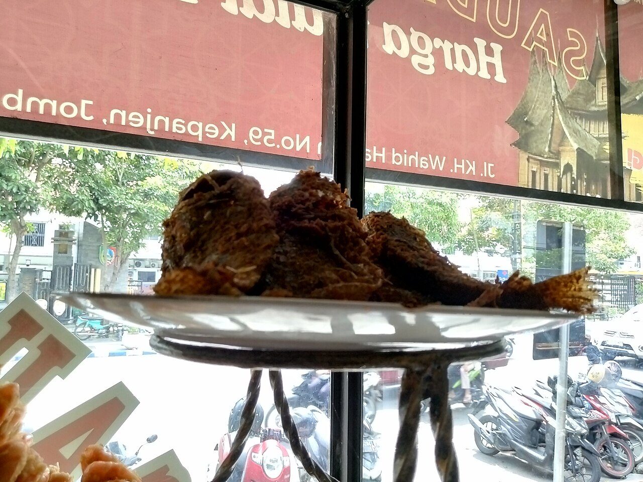 Ikan Nila Goreng Sambal Dabu-Dabu Segar