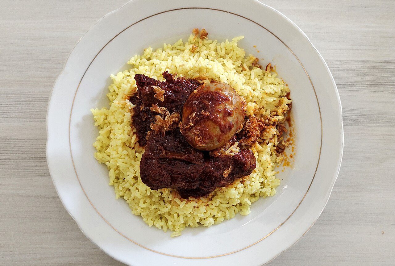 Nasi Kuning Mini untuk Bekal Sekolah