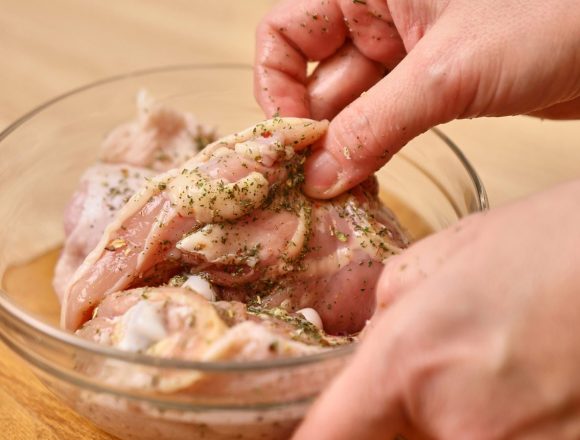 Resep Rendam Ayam Dalam Bahan Asin Ini Agar Lebih Juicier Petunjuk Bukan