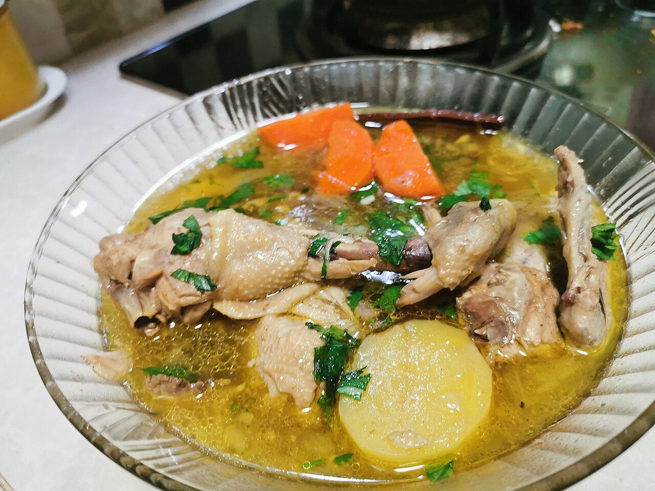 Sup Ayam Bening Jahe untuk Cuaca Dingin